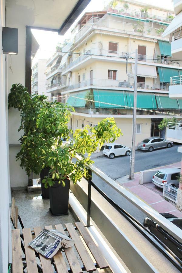 Апартаменты Athenian Hub Luxe Loft Экстерьер фото