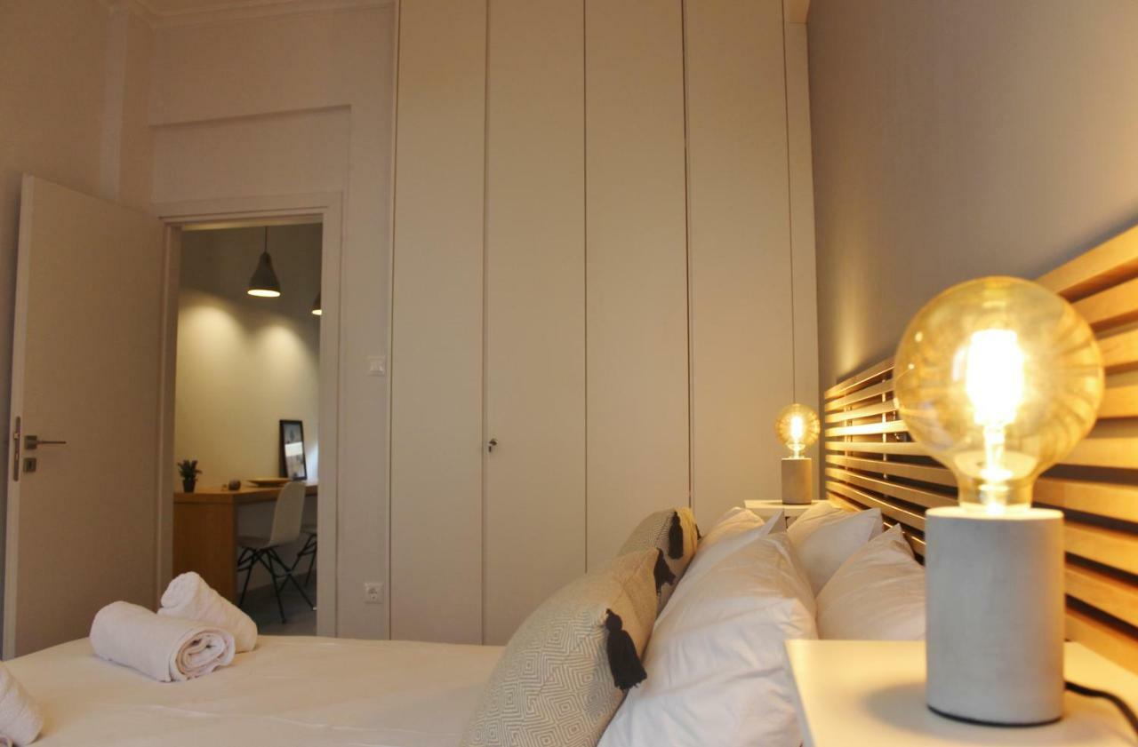 Апартаменты Athenian Hub Luxe Loft Экстерьер фото