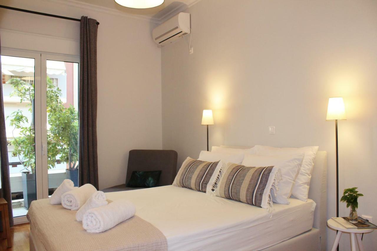Апартаменты Athenian Hub Luxe Loft Экстерьер фото